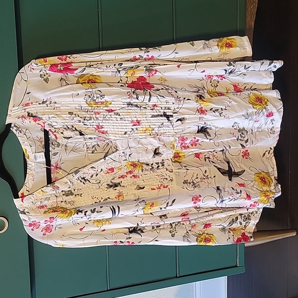 Old Navy Swing Top (XXL)